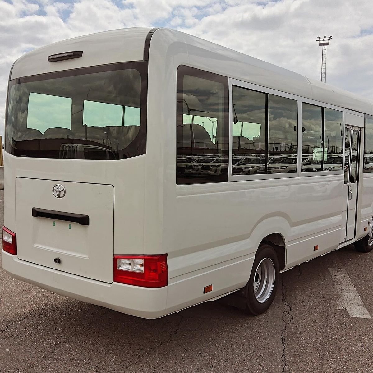Toyota Coaster 2024/25 - Image 5