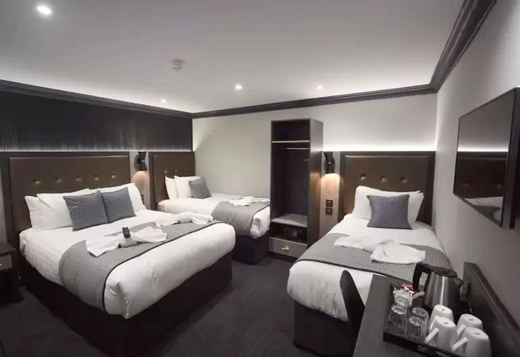 VOCO HOTEL - Image 10