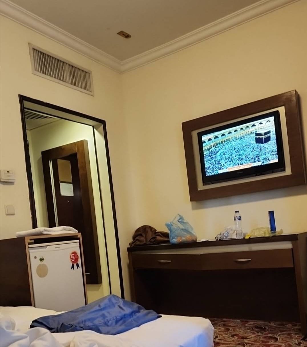 Sky view Hotel - Image 2