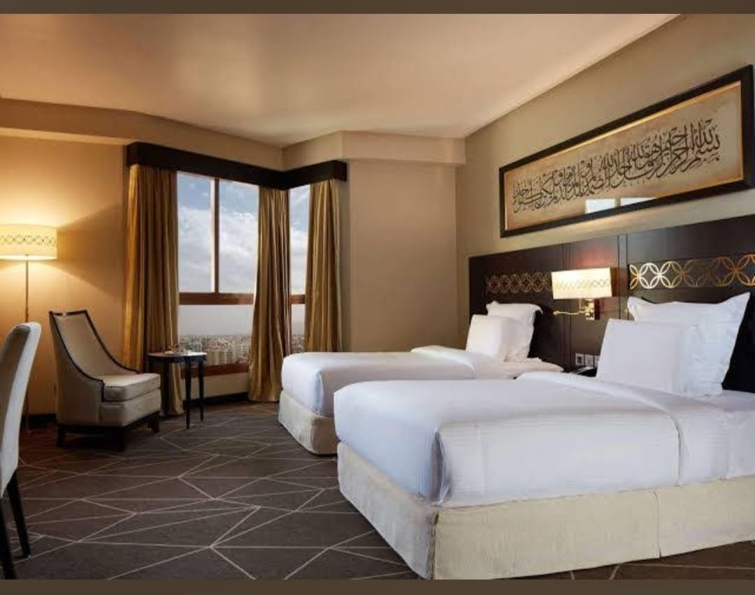 Pullman Zamzam Hotel - Image 6