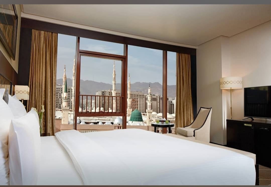 Pullman Zamzam Hotel - Image 8